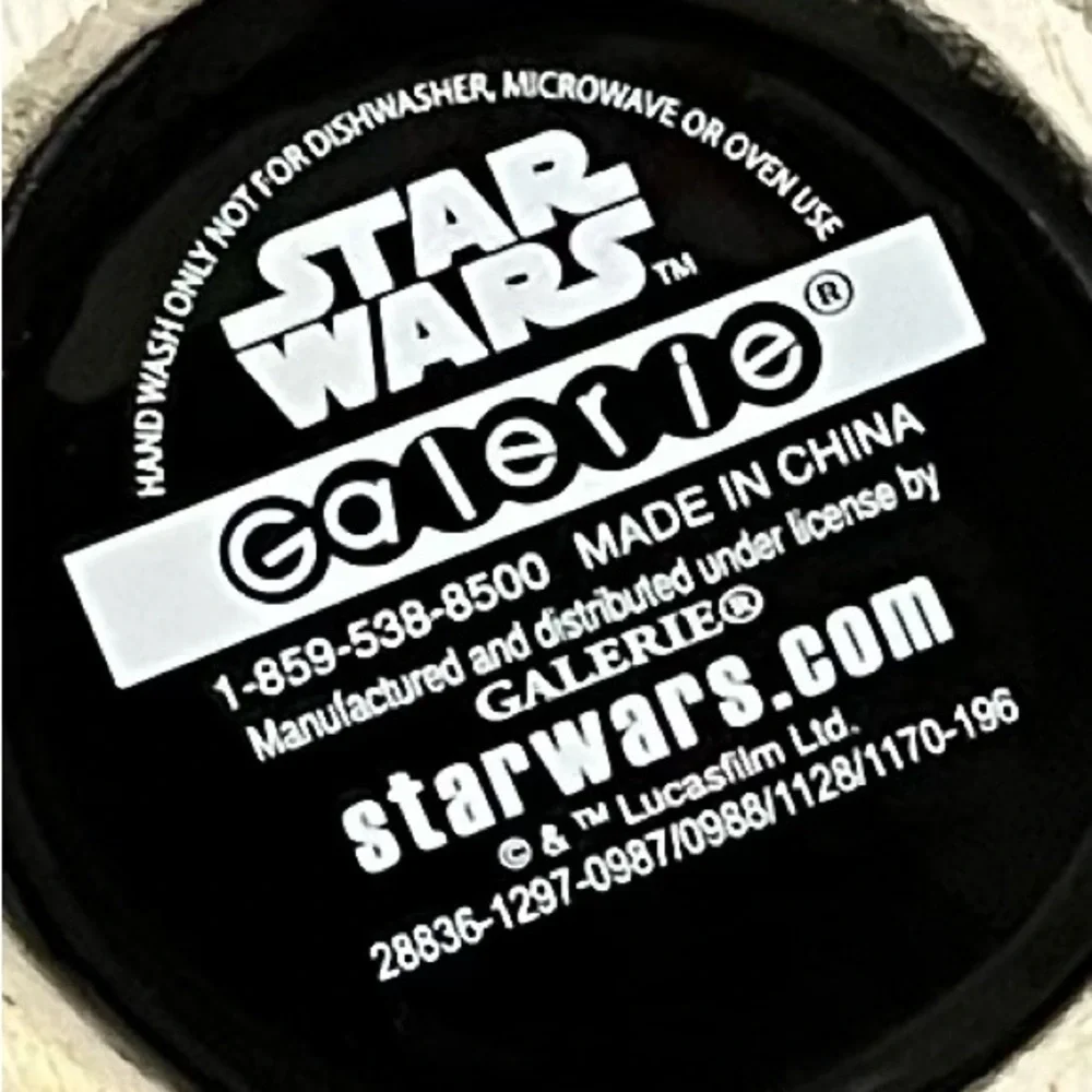 Star Wars Darth Vader 3D‎ Black Ceramic Helmet Mug